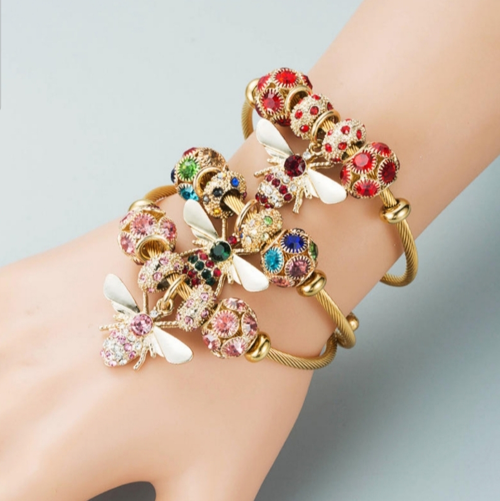 Bracelet bangle charm
